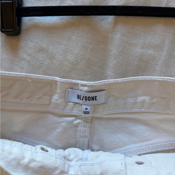 RE/DONE High Rise White Denim Mini Shorts - Picture 4 of 4